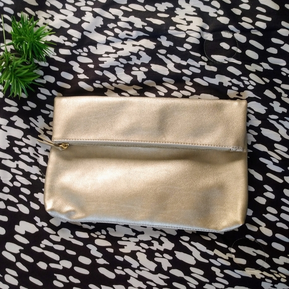 ⚜️Fawn for the Jilly Box | gold clutch⚜️ - Picture 1 of 11